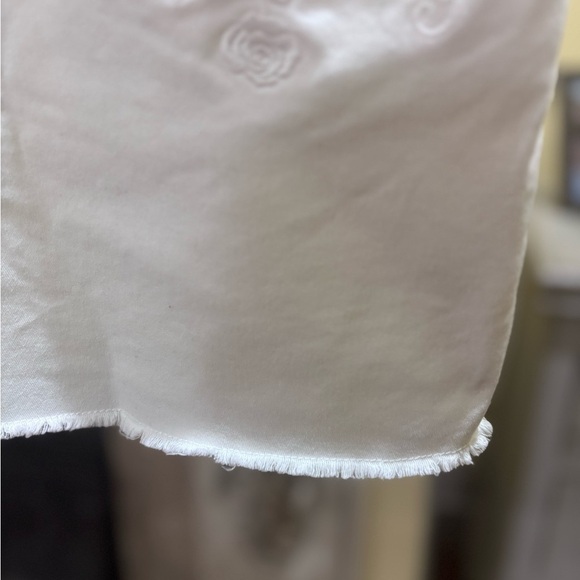 White Denim Distressed Skirt Size 8 Rebecca Minkoff - Picture 3 of 11